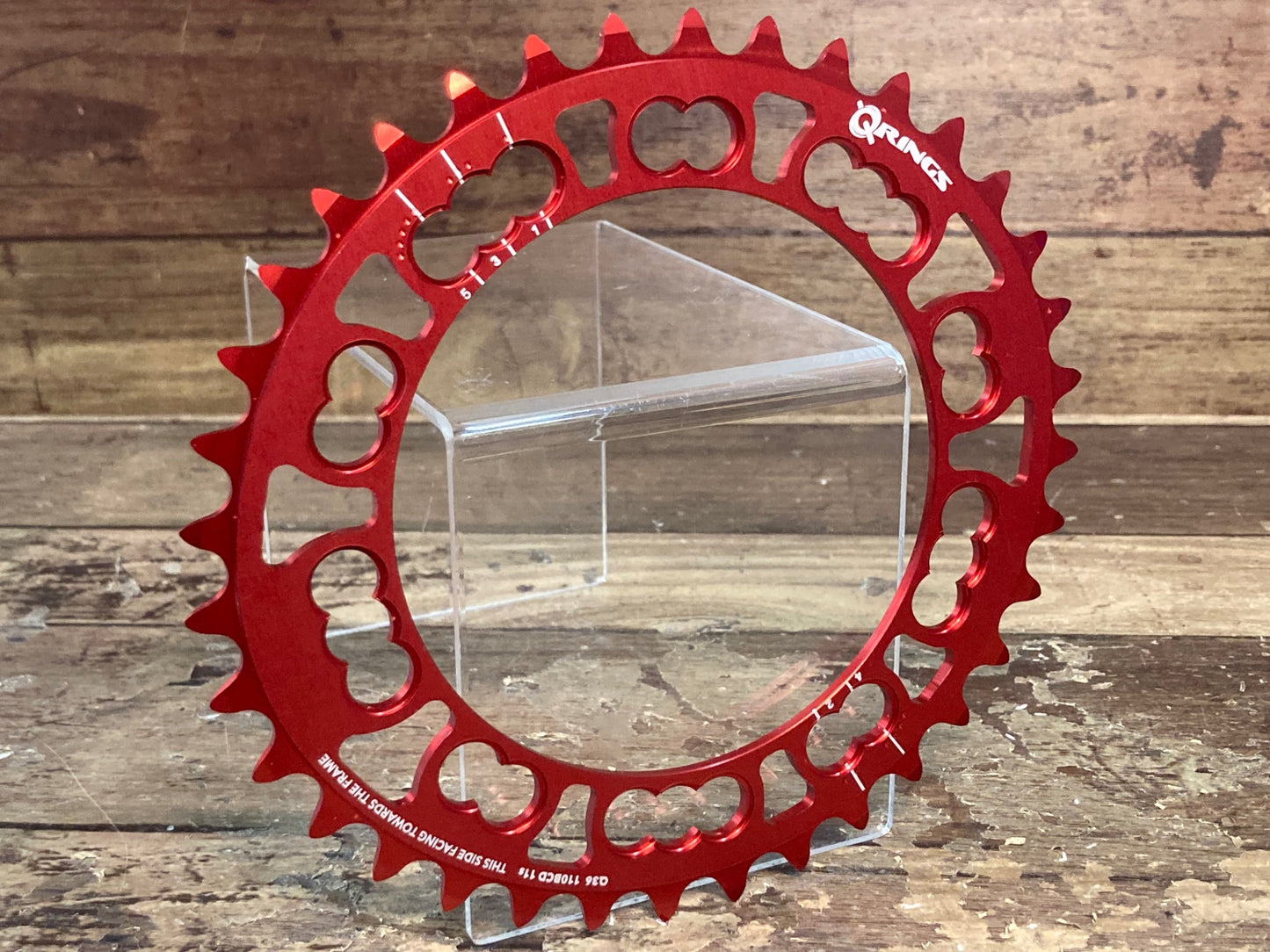 IE819 ローター ROTOR QRINGS 楕円 チェーンリング PCD110 36T RED