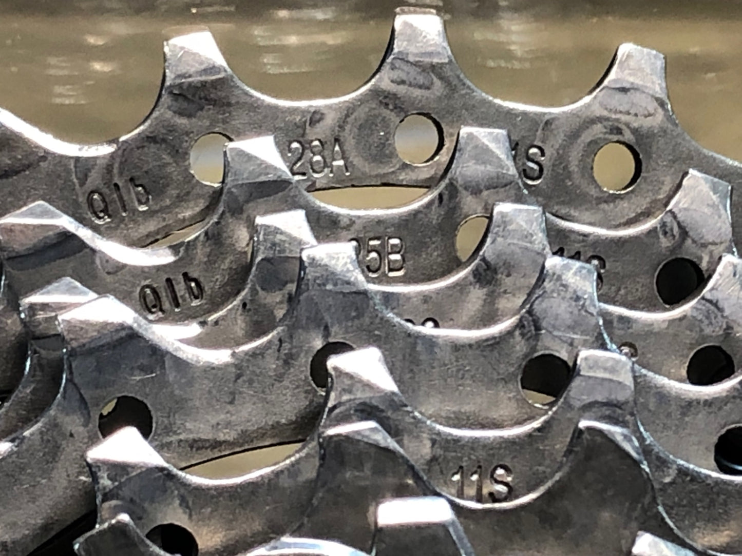 IF657 シマノ SHIMANO 105 CS-R7000 スプロケット 11S 11-28T