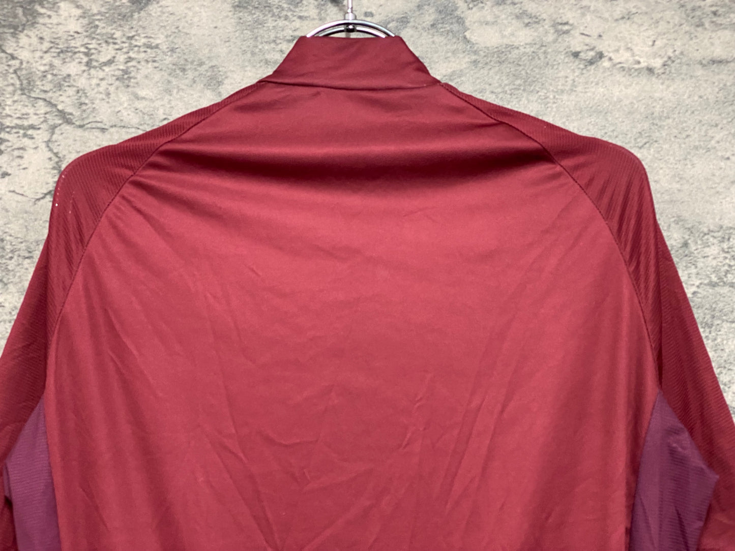 JB432 イザドア Isadore 半袖サイクルジャージ Lサイズ 赤 ※タバコ臭あり