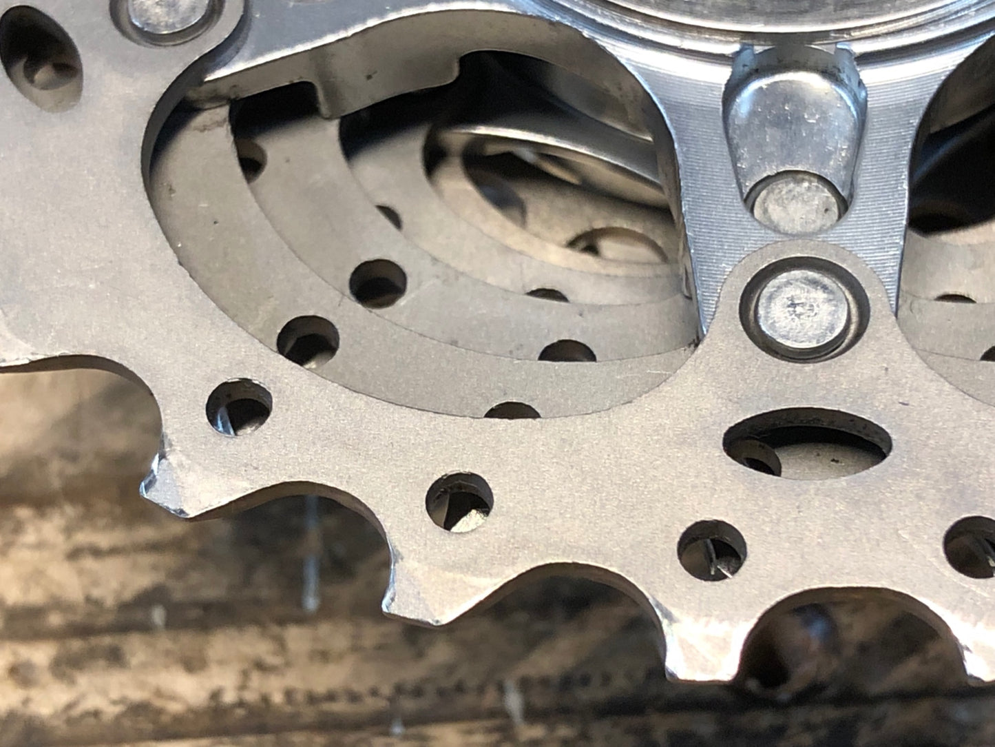 GK377 シマノ SHIMANO デュラエース DURA-ACE CS-7900 スプロケット 12-27T 11S