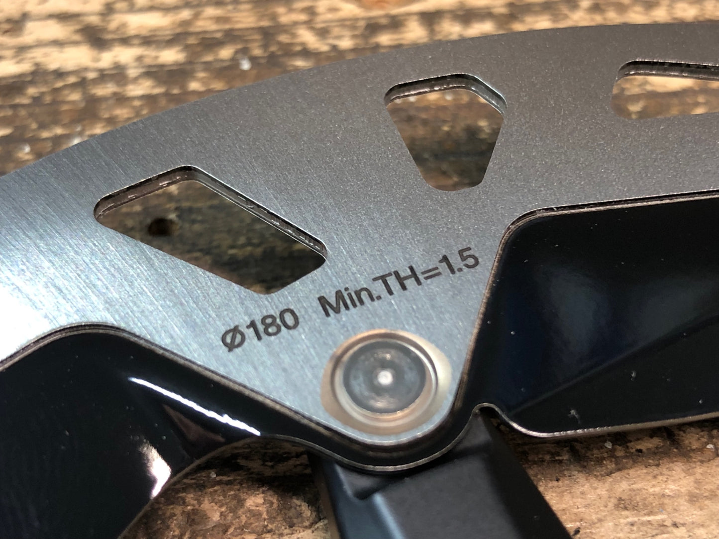 IR227 シマノ SHIMANO XTR RT-MT900 ディスクブレーキローター Φ180