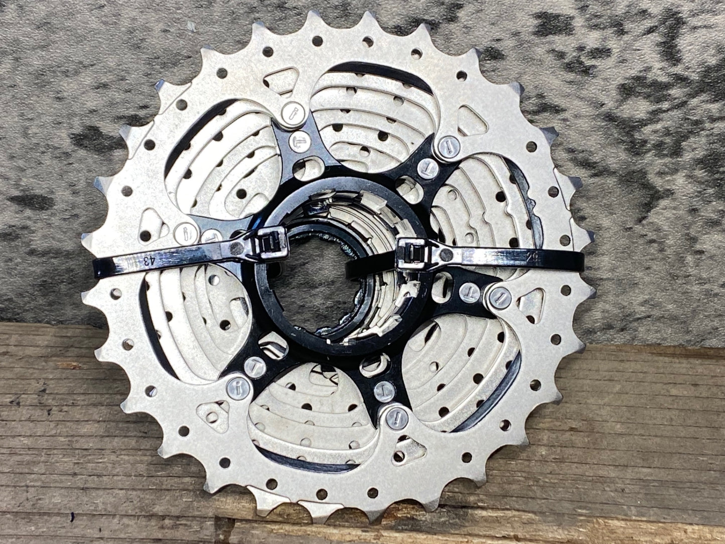 IO756 サンレース SUNRACE スプロケット 11-28T 11S