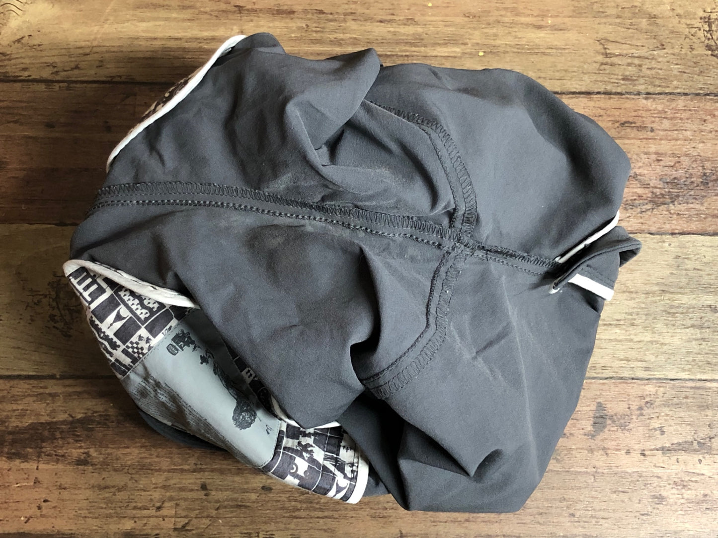 IQ869 ラファ Rapha RANDONNEE SHORTS サイクルパンツ グレー 28 ※汚れ、擦れ