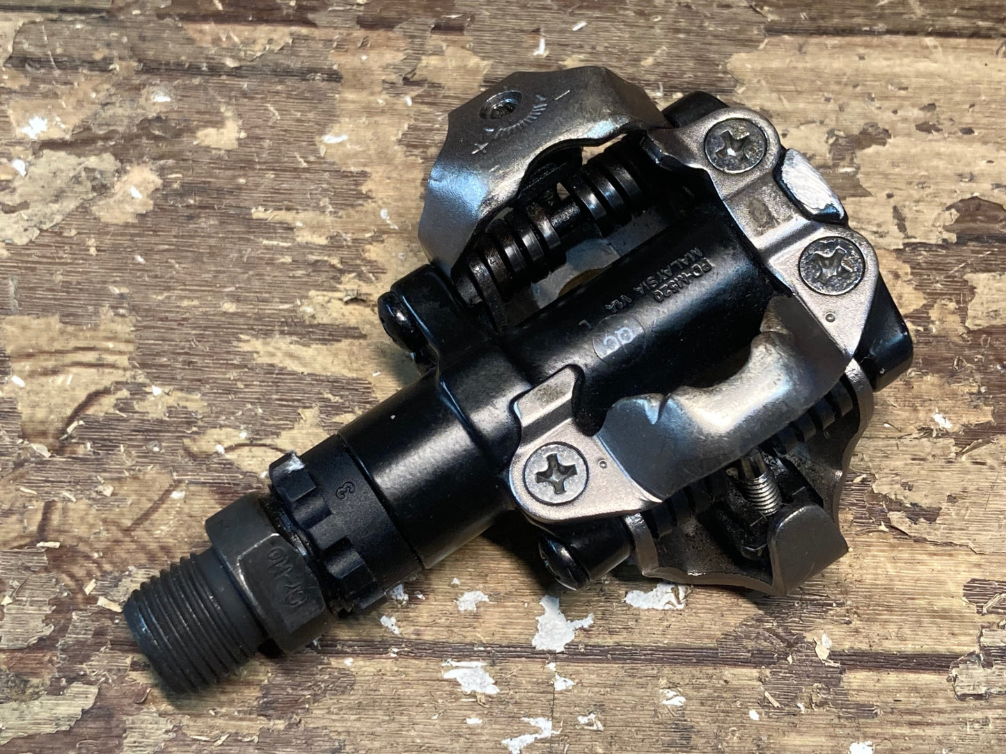 IB564 シマノ SHIMANO PD-M520 SPD ビンディングペダル