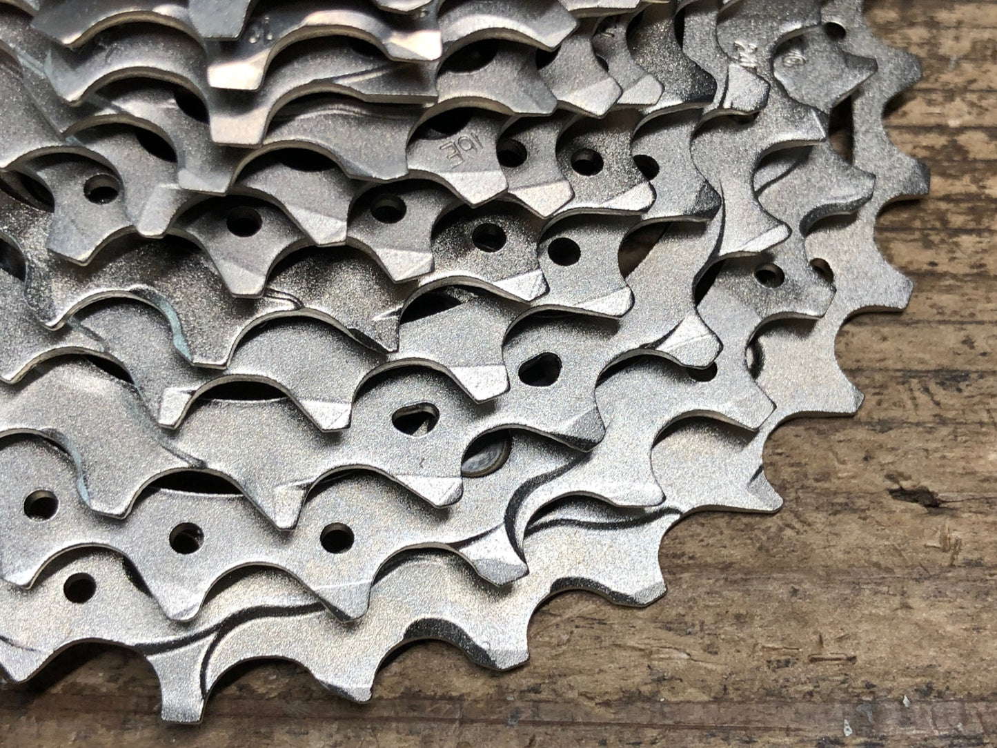 IZ451 シマノ SHIMANO アルテグラ ULTEGRA CS-R8100-12 スプロケット 12s 11-30T 未使用