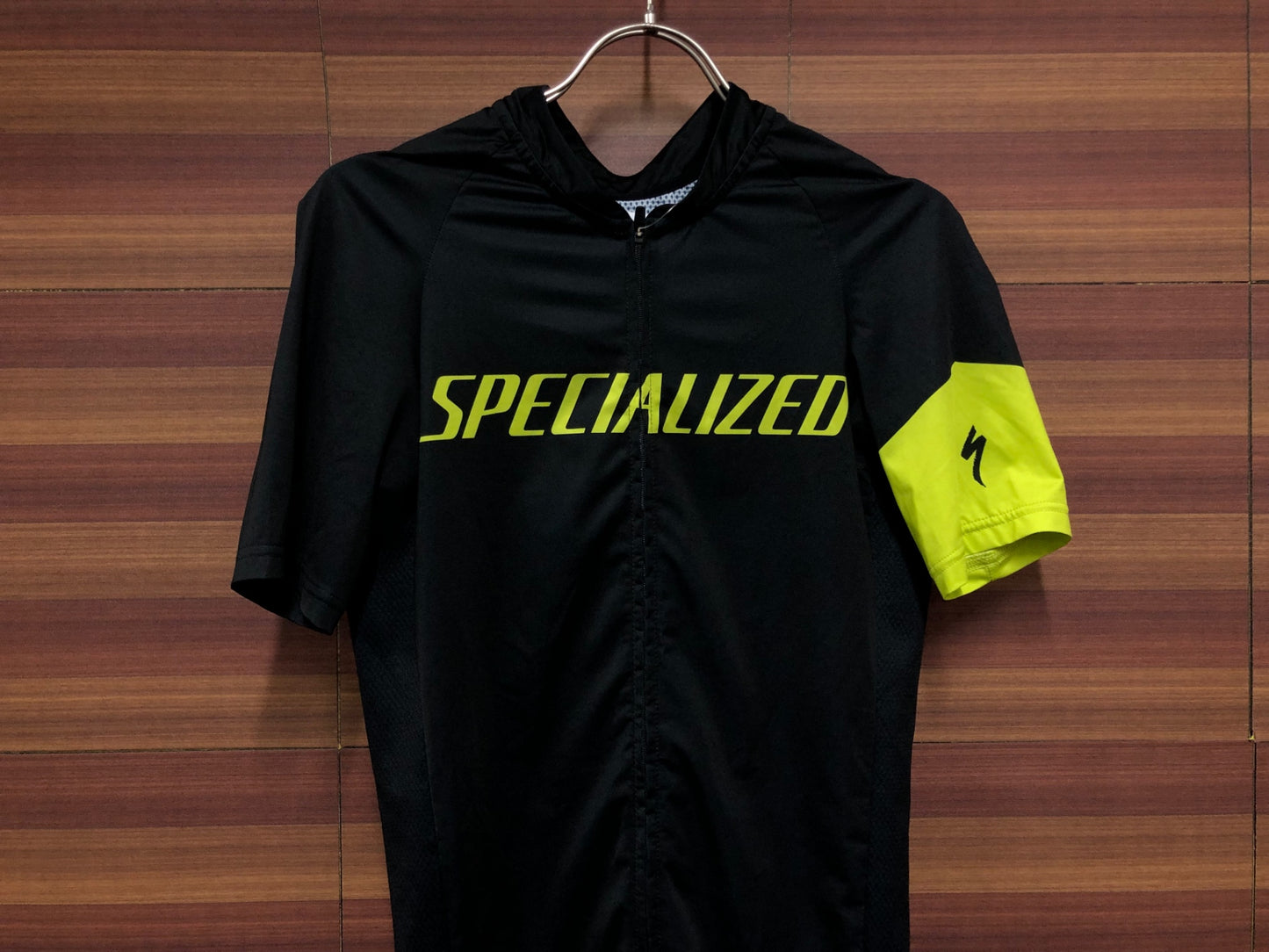 IN581 スペシャライズド SPECIALIZED 半袖サイクルジャージ 黒黄 S