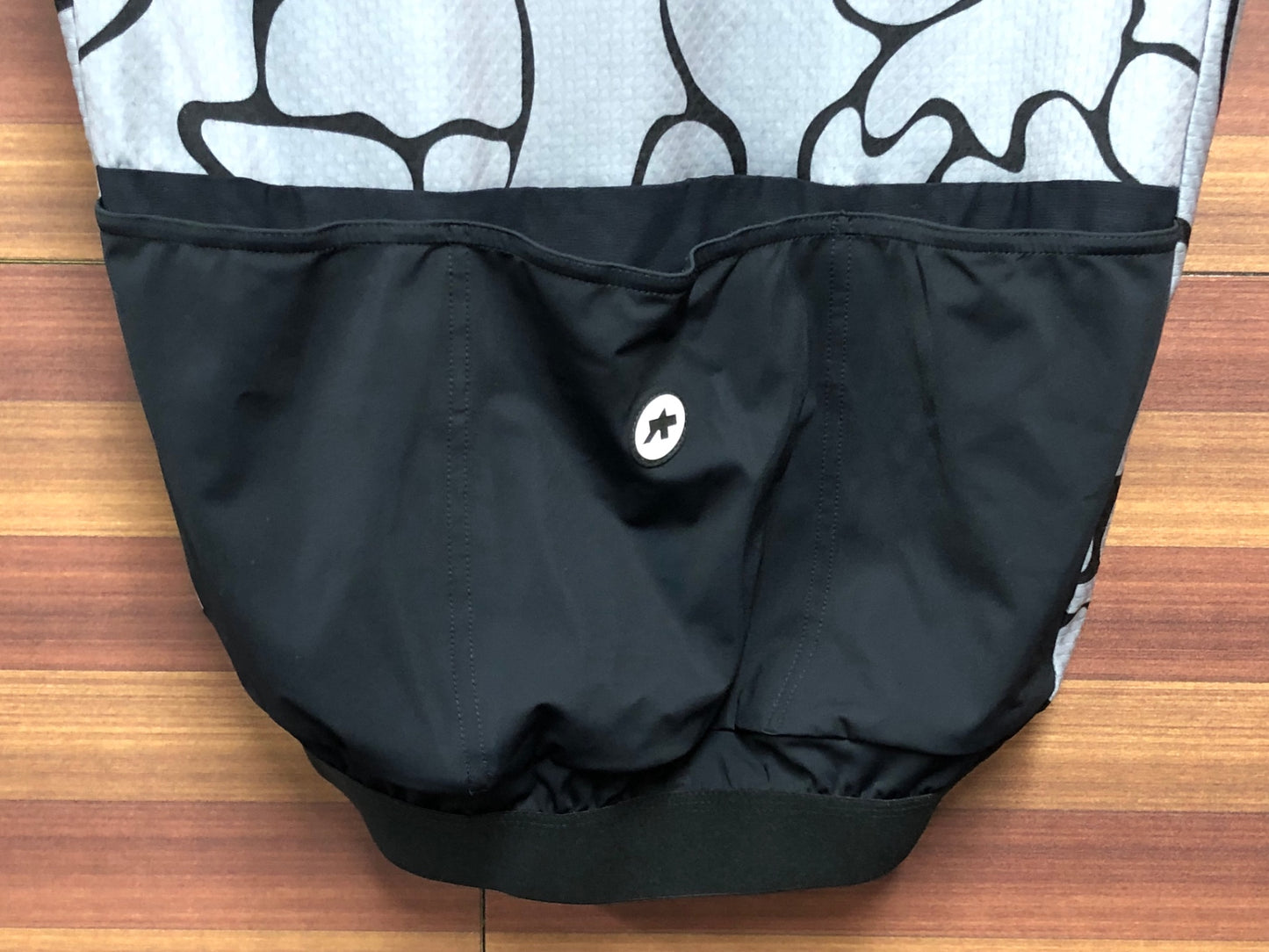 IO232 アソス assos FASTLANE GT 半袖サイクルジャージ グレー L 小ほつれ