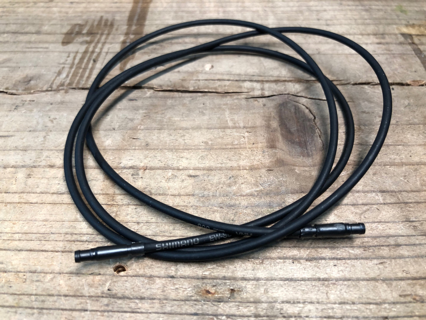 IZ448 シマノ SHIMANO EW-SD300 エレクトリックワイヤー 900mm Di2 未使用