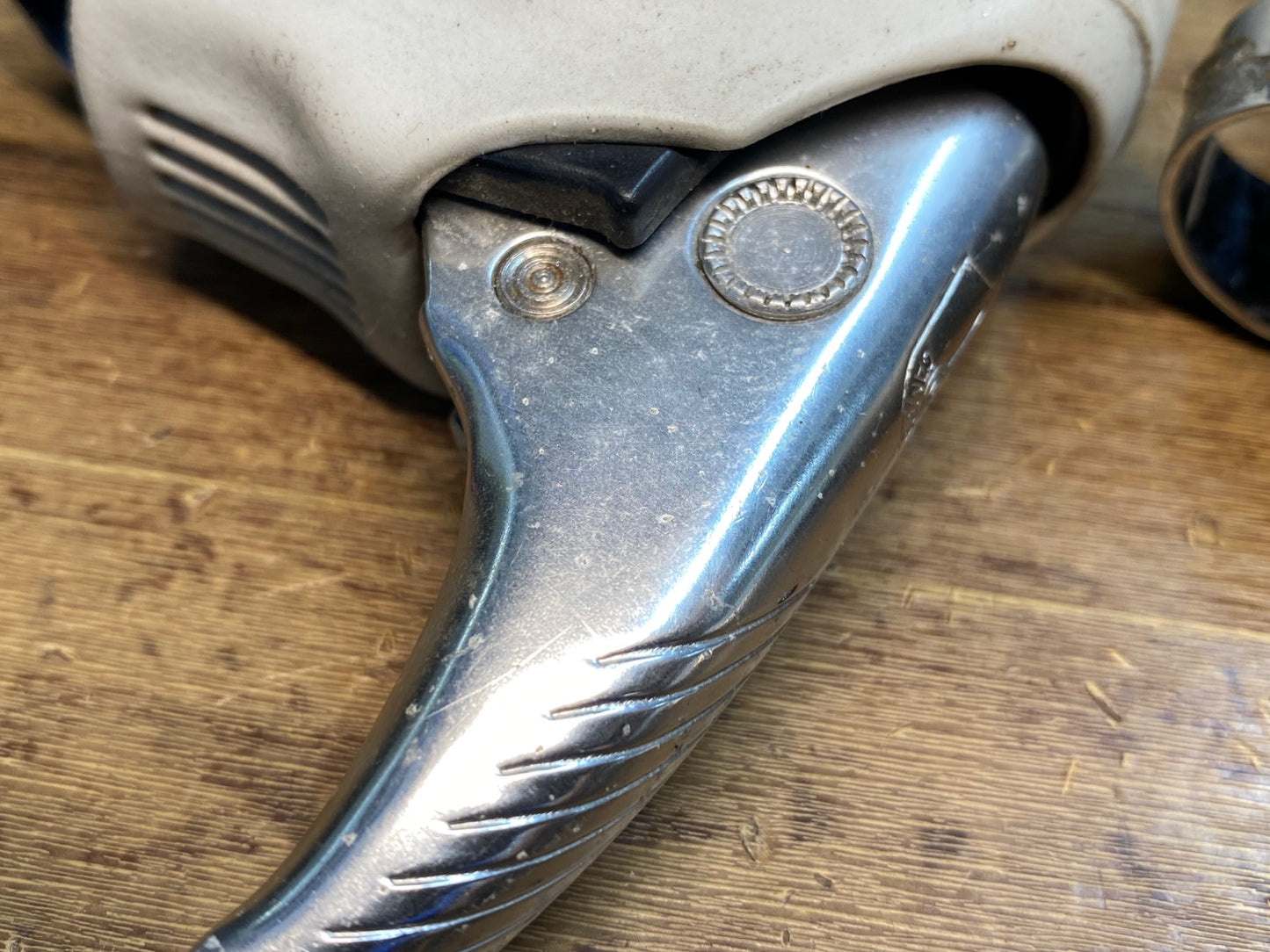 IX656 カンパニョーロ CAMPAGNOLO コーラス CHORUS ブレーキレバー Cレコ期 左右セット