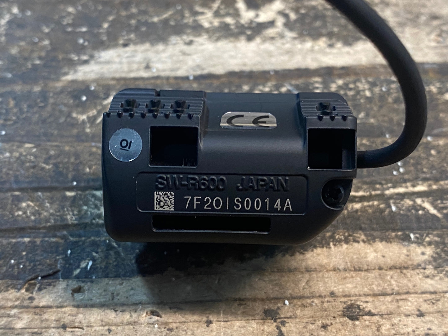 IW672 シマノ SHIMANO SW-R600 Di2 シフトスイッチ