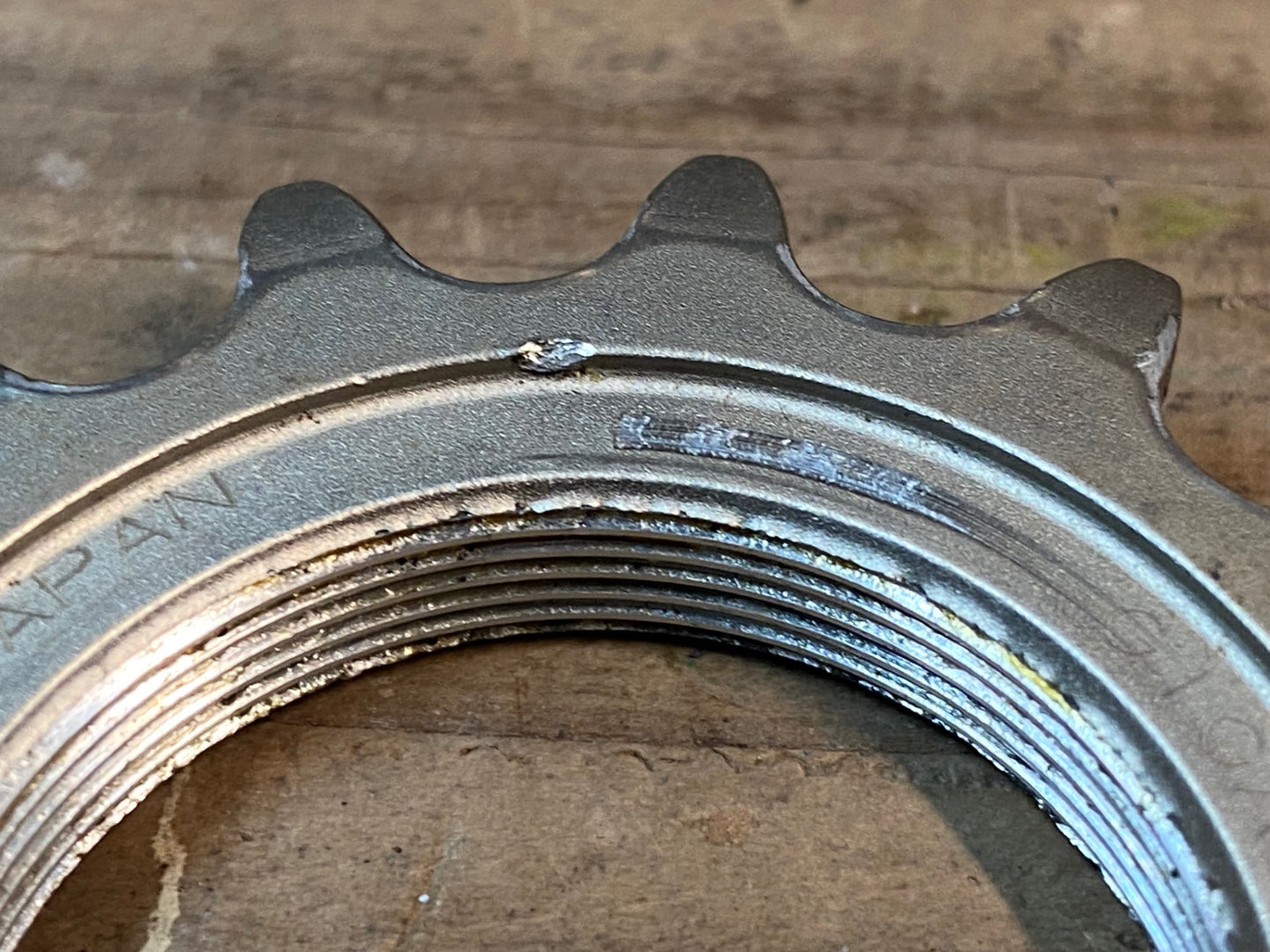 IU929 スギノ Sugino GIGAS TRACK BIKE COG トラック コグ 14T NJS