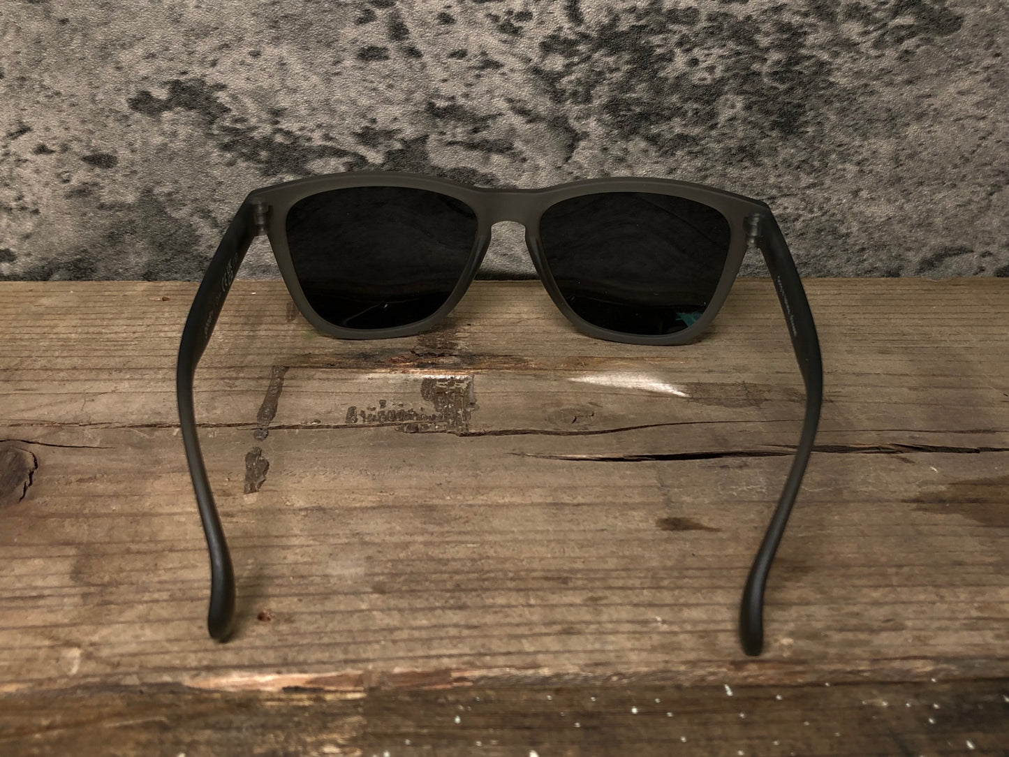 IM057 グダー goodr Going to Valhalla...Witness! OG-GY-CH1 サングラス アイウェア グレー