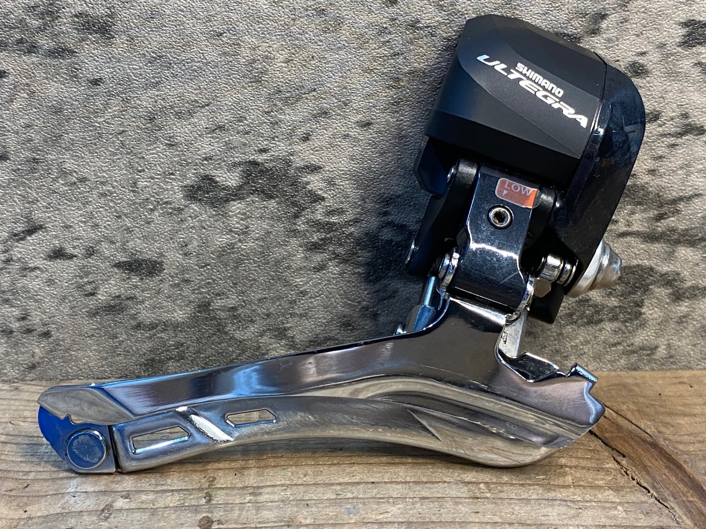 JD047 シマノ SHIMANO アルテグラ ULTEGRA FD-6870 フロントディレイラー Di2 動作確認済