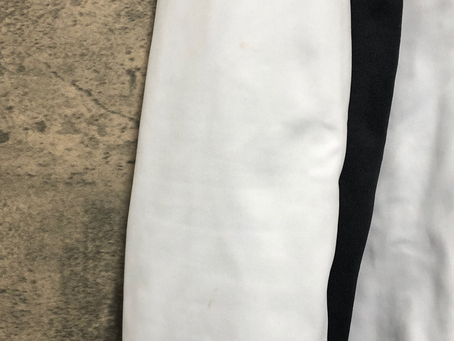 JC939 カステリ CASTELLI 長袖 サイクルジャージ 白 黒 L 裏起毛 GORE-TEX INFINIUM