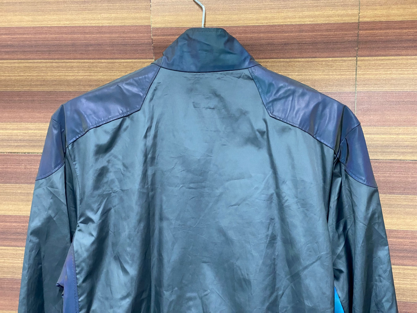 IU212 イザドア Isadore ALTERNATIVE 長袖 ウィンドブレーカー カーキ M