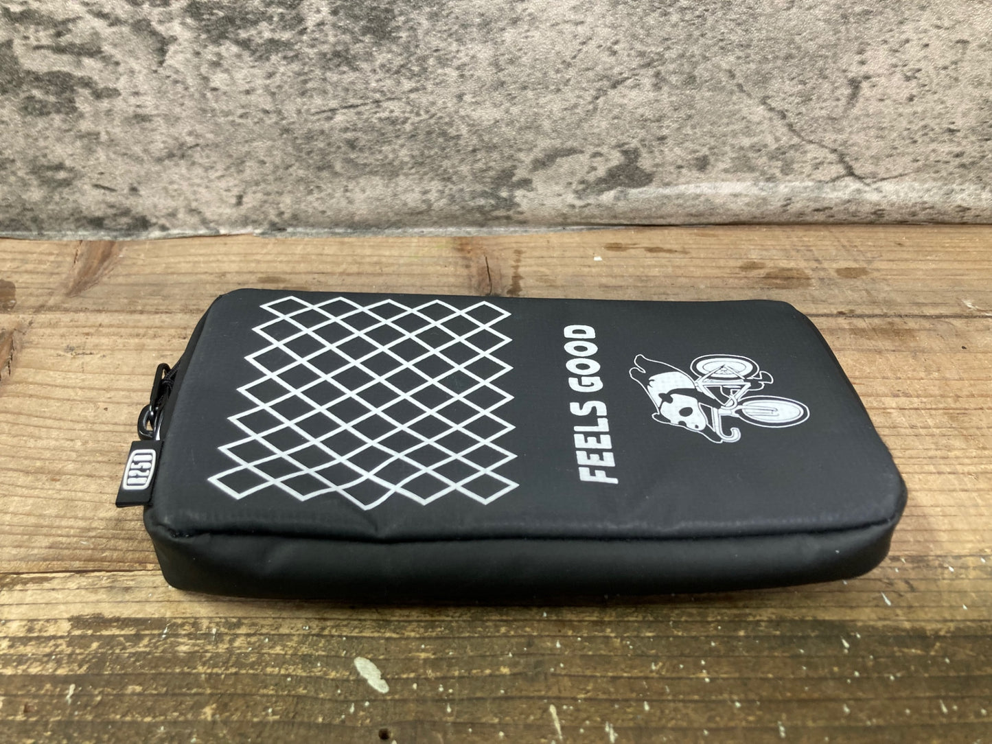 IU506 R250 ポーチ