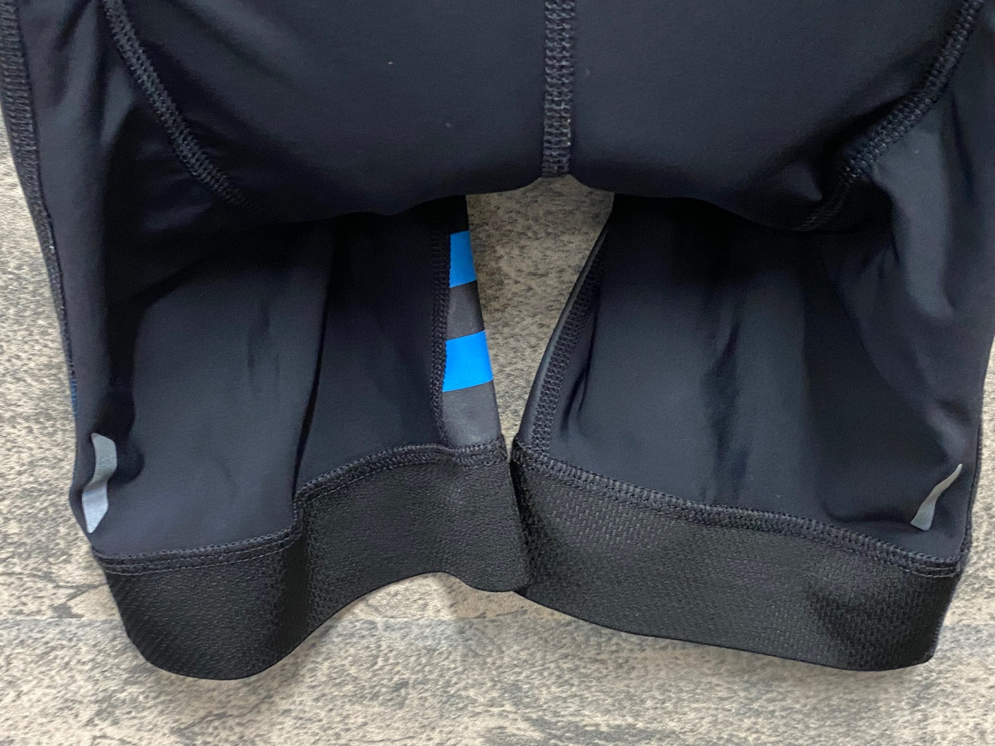 IY728 ボントレガー BONTRAGER ビブショーツ 黒 白 XS