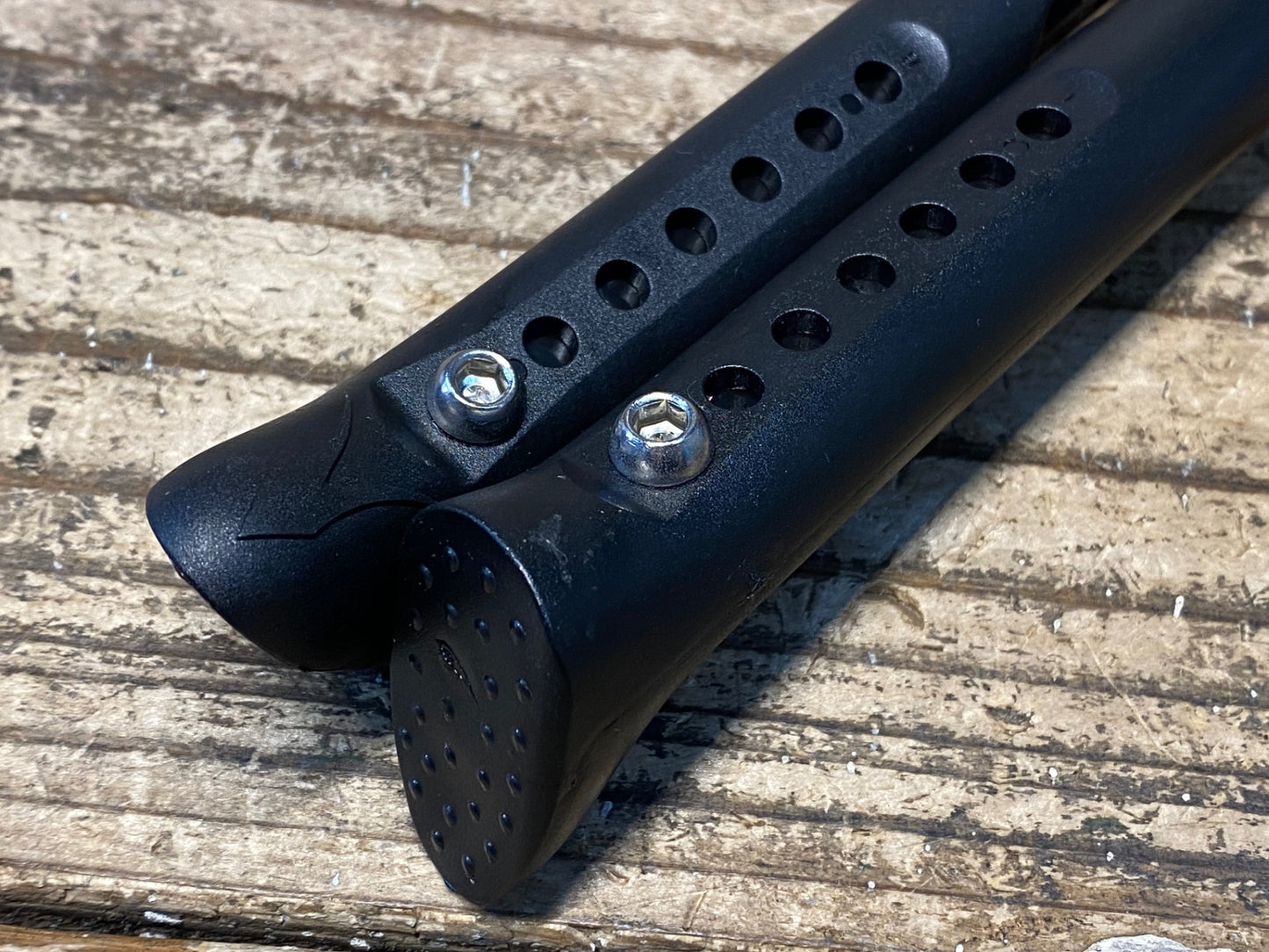 IQ643 ギザプロダクツ GIZA PRODUCTS センタースタンド 未使用