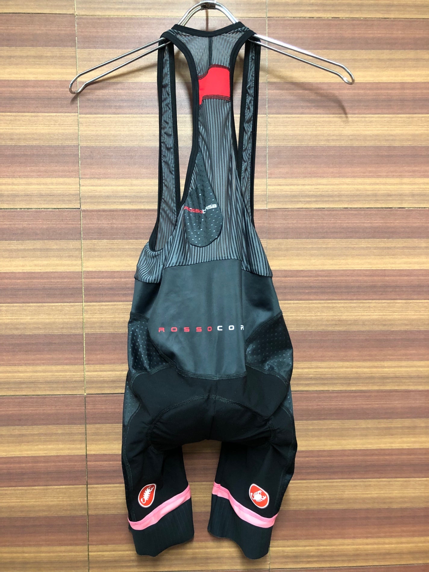 IK415 カステリ CASTELLI ROSSO CORSA ビブショーツ 黒 M ※擦れ