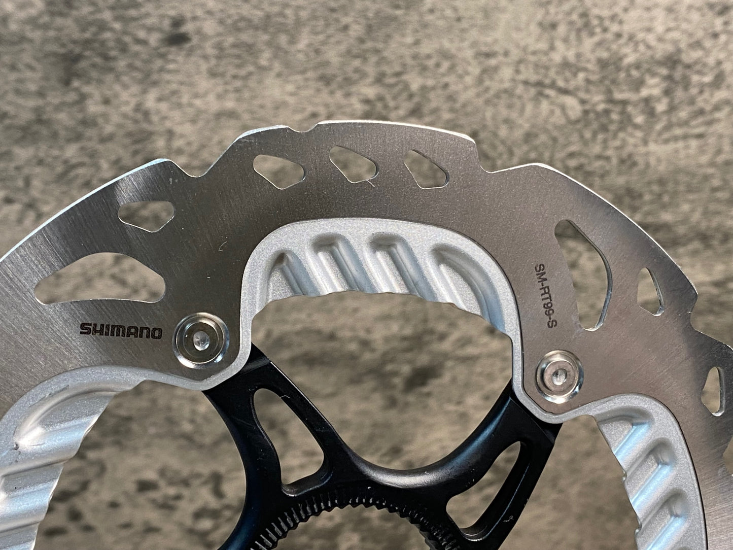 IX433 シマノ SHIMANO SM-RT99-S 160mm ディスクブレーキローター 2枚セット