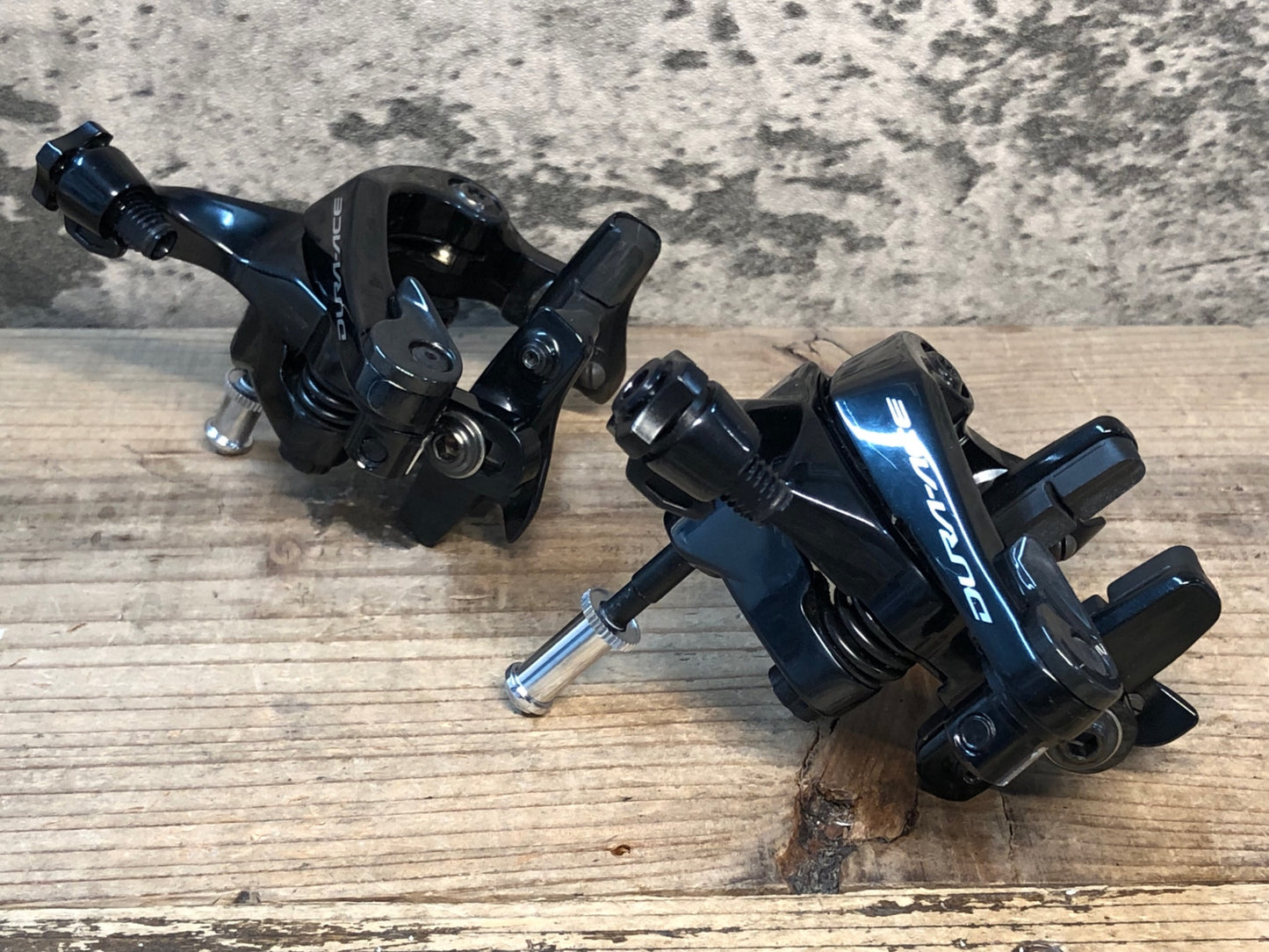 IZ287 シマノ SHIMANO デュラエース DURA-ACE BR-R9100 キャリパーブレーキ 前後セット