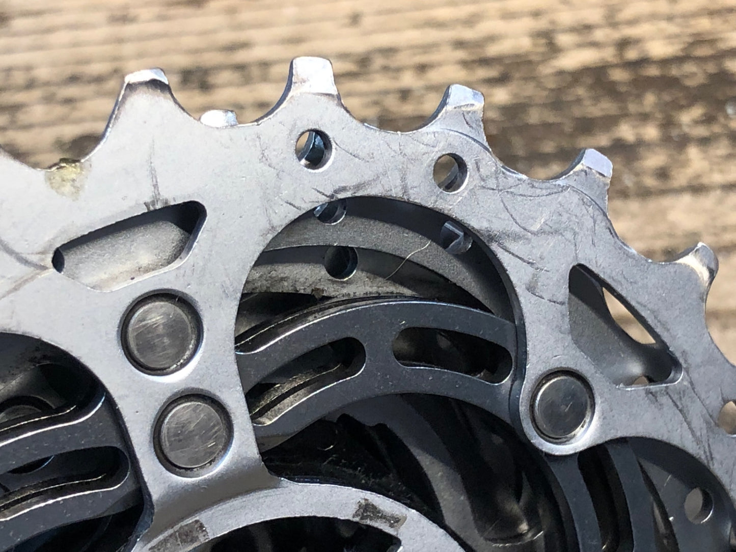 IJ815 カンパニョーロ Campagnolo コーラス CHORUS スプロケット 11S 12-25T