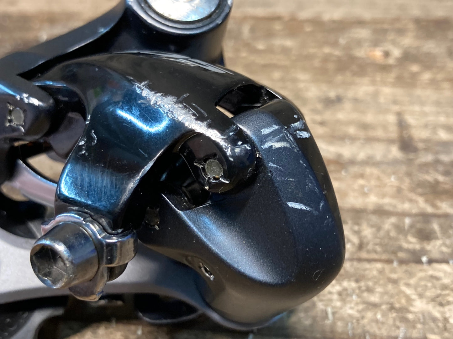 IN111 シマノ SHIMANO 105 RD-5700 リアディレイラー 10S