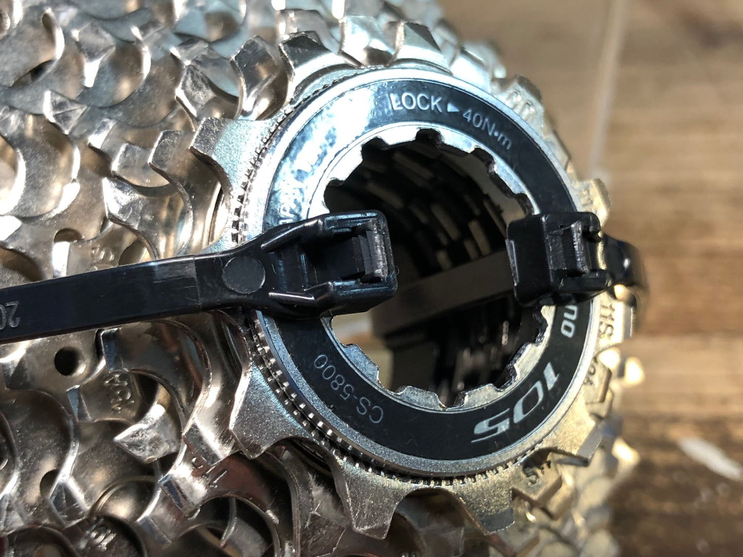 IZ949 シマノ SHIMANO 105 CS-5800 スプロケット 11-28T 11S