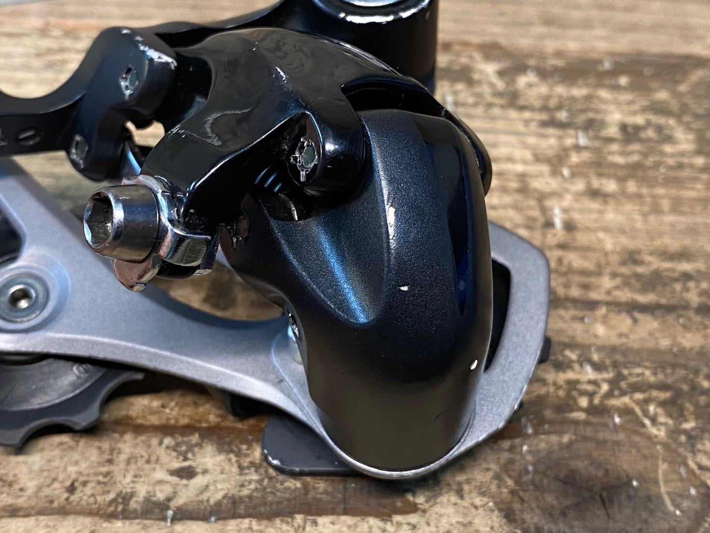 GI676 シマノ SHIMANO 105 RD-5700 リアディレイラー 10S