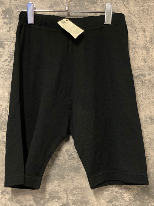 IU109 W CLASSICS ハーフパンツ 黒 L