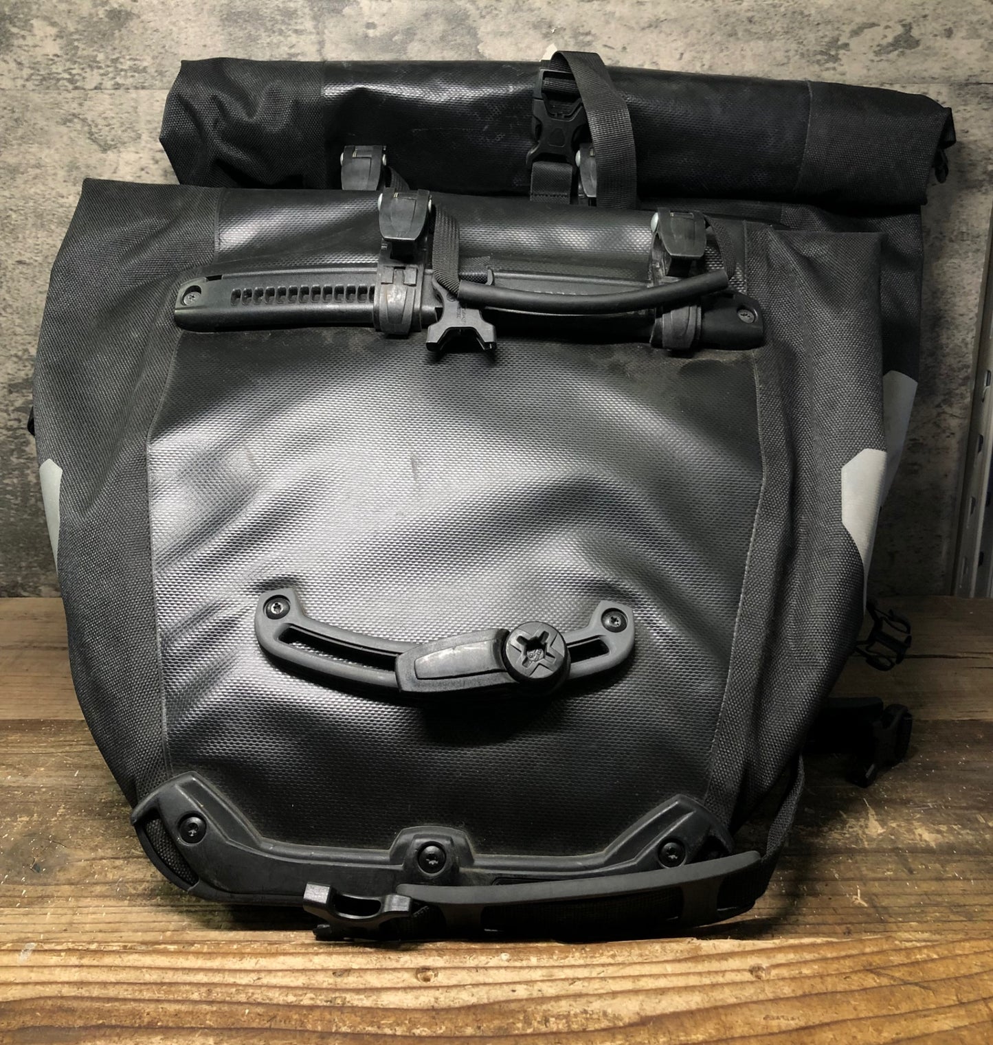 IW629 ORTLIEB バックローラークラシック サイドバッグ 黒 ペア