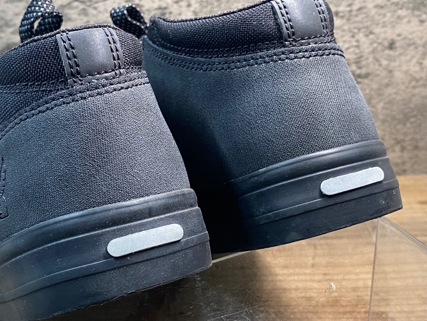 IX420 クローム CHRONE SOUTHSIDE 3.0 7 1/2サイズ 黒 スニーカー