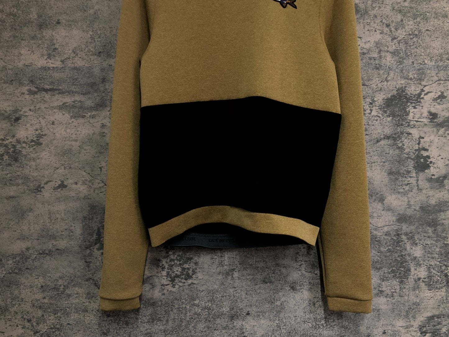 IW791 カフェドシクリステ Cafe du Cycliste ANGELE 長袖 サイクルジャージ カーキ S