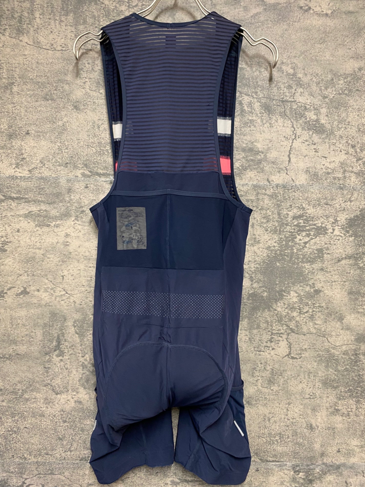 JD496 ラファ Rapha CARGO BIB SHORTS カーゴビブショーツ 濃紺 M