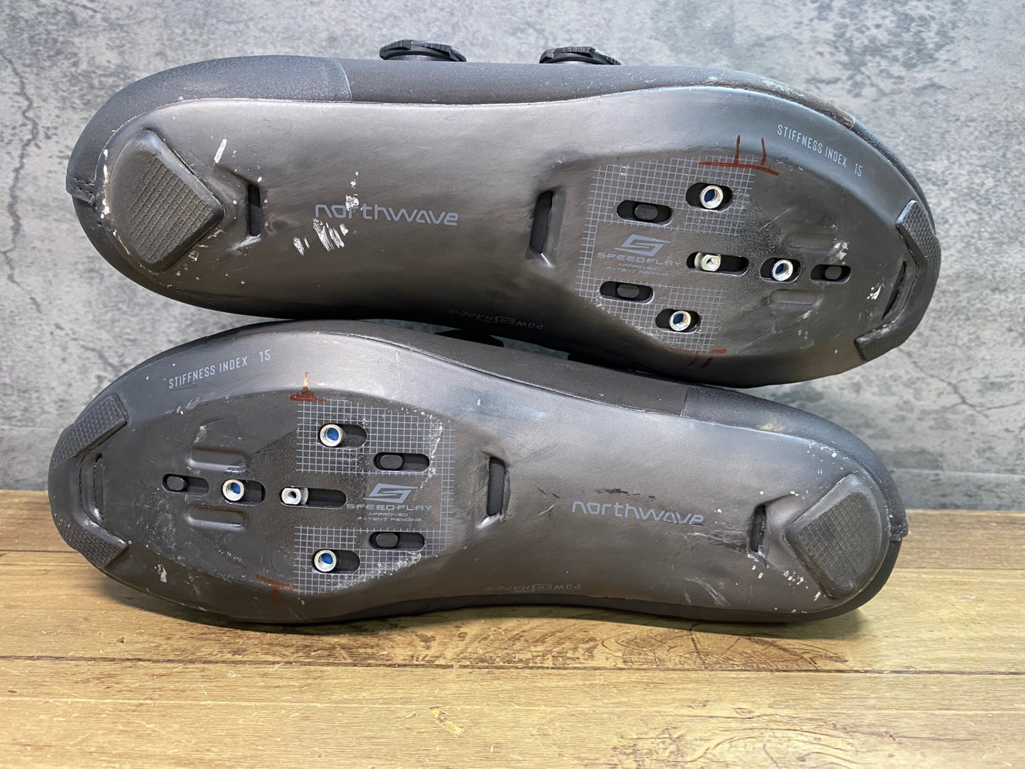 JA022 ノースウェーブ NORTHWAVE フラグシップ FLAGSHIP R GTX 冬用 ビンディングシューズ EU43 3穴 黒