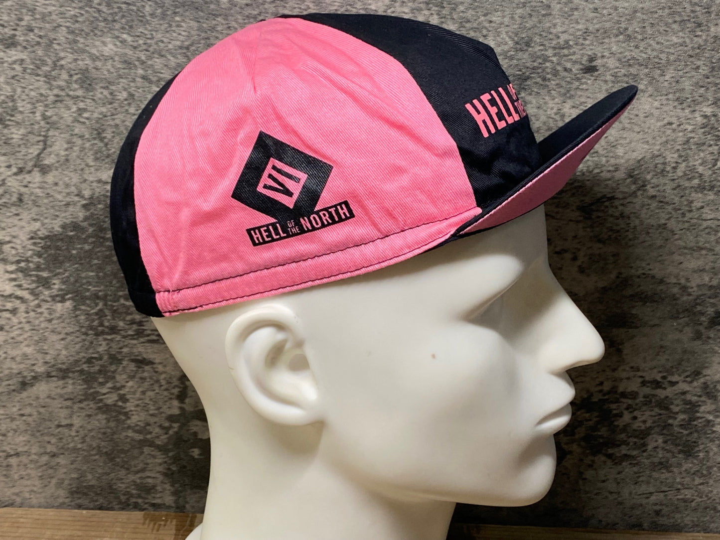 IT269 ラファ Rapha サイクルキャップ 黒 ピンク フリーサイズ