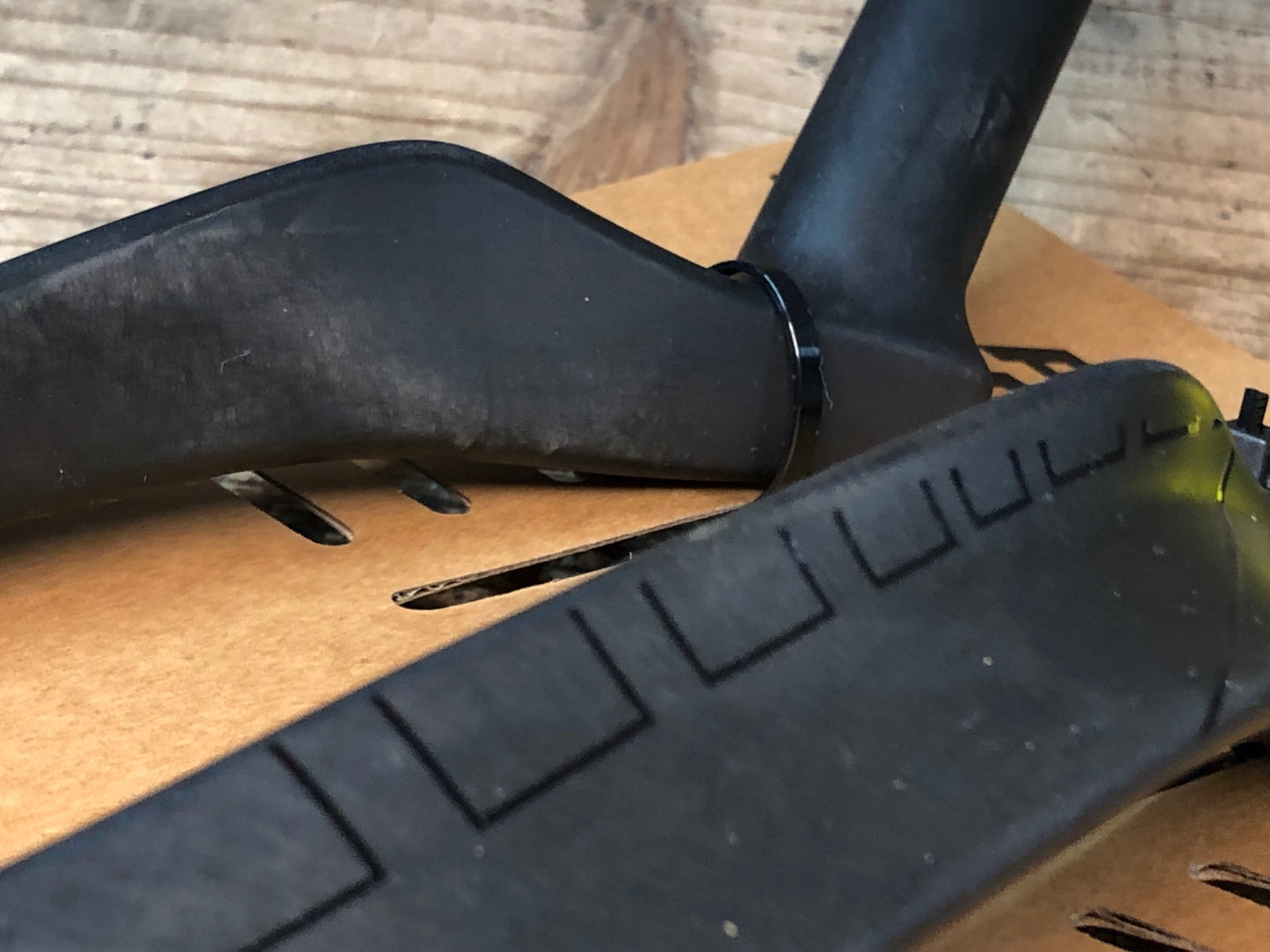 IP256 プロファイルデザイン PROFILE DESIGN 52ASC カーボン DHバー 未使用