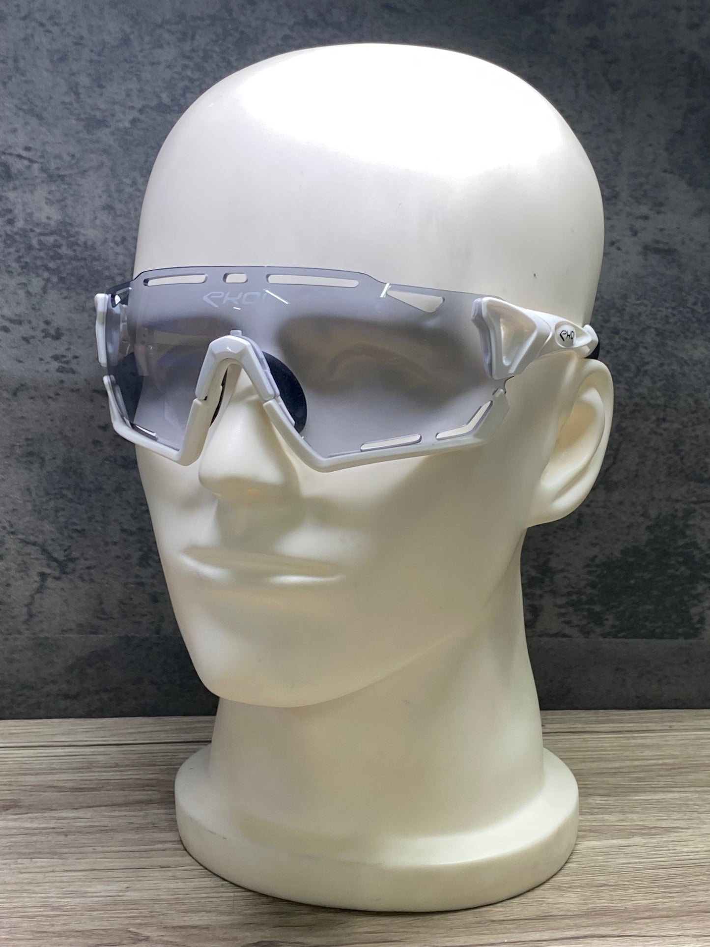 JD498 エコイ EKOI PERSOEVO7 サングラス アイウェア 白 ※レンズ擦れ