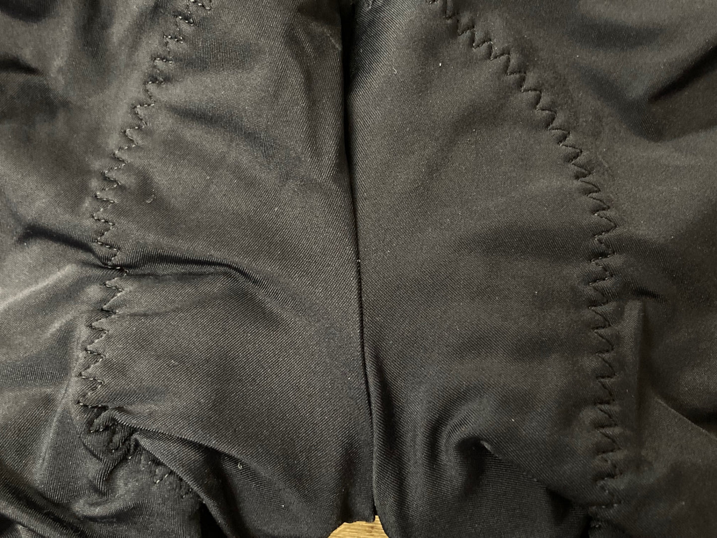 IO845 アソス assos FI.UNO_S5 ビブショーツ M 黒 股部傷み