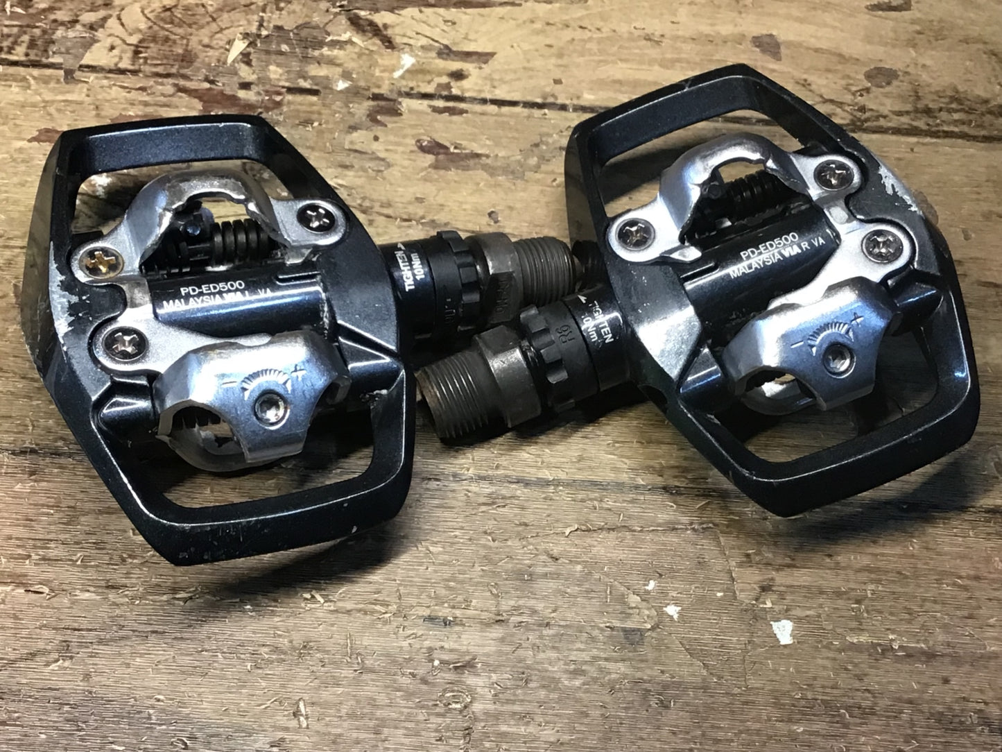 HT508 シマノ SHIMANO PD-ED500 ビンディングペダル SPD ※回転若干ガタあり