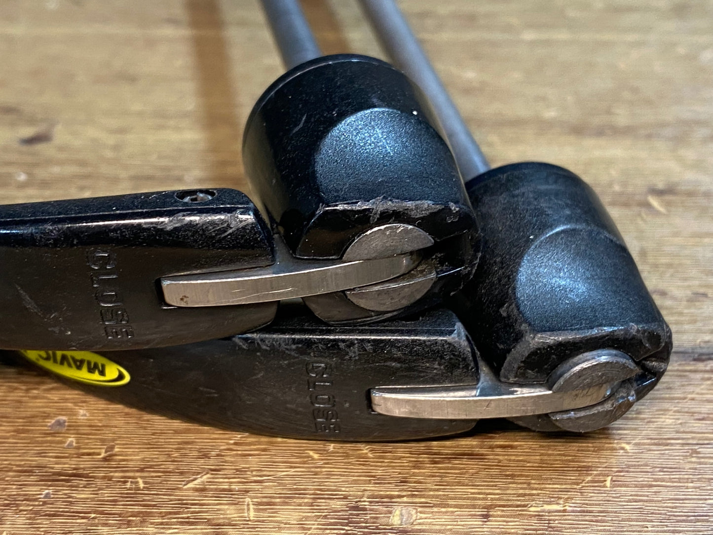 IZ035 マヴィック MAVIC クイックリリース 前後セット