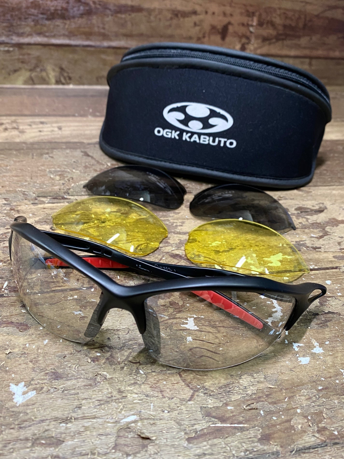 IM458 カブト kabuto ビナート binato サングラス アイウェア 黒