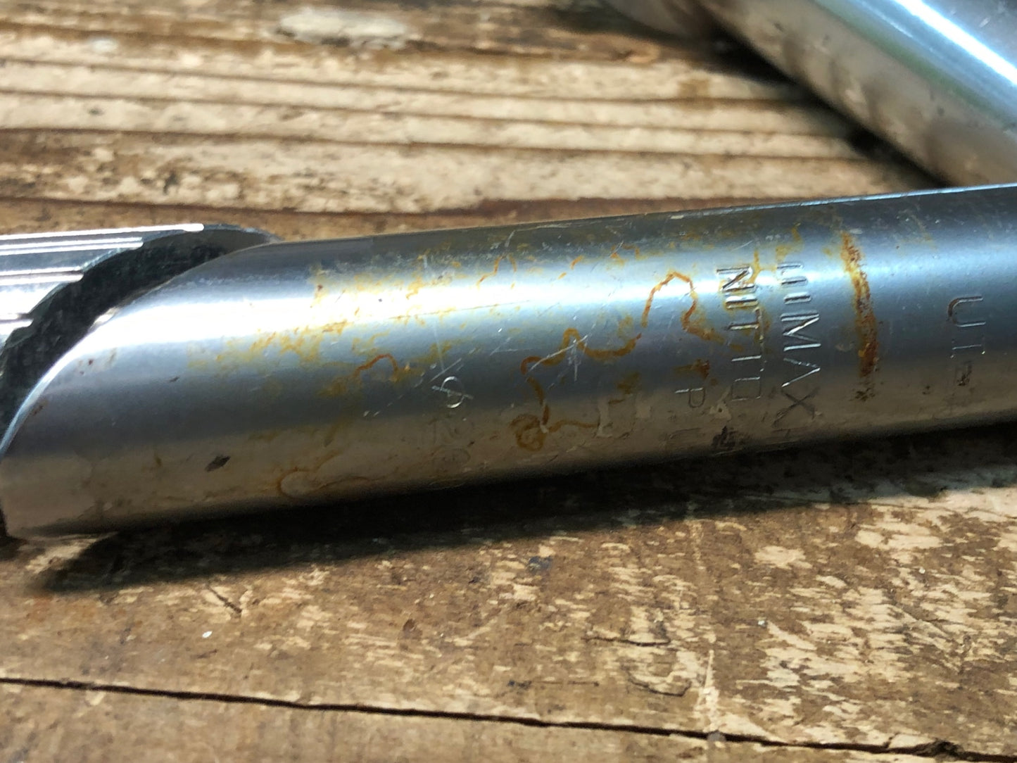 IU171 ニットー NITTO UI-100 スレッドステム Φ26.0 100mm