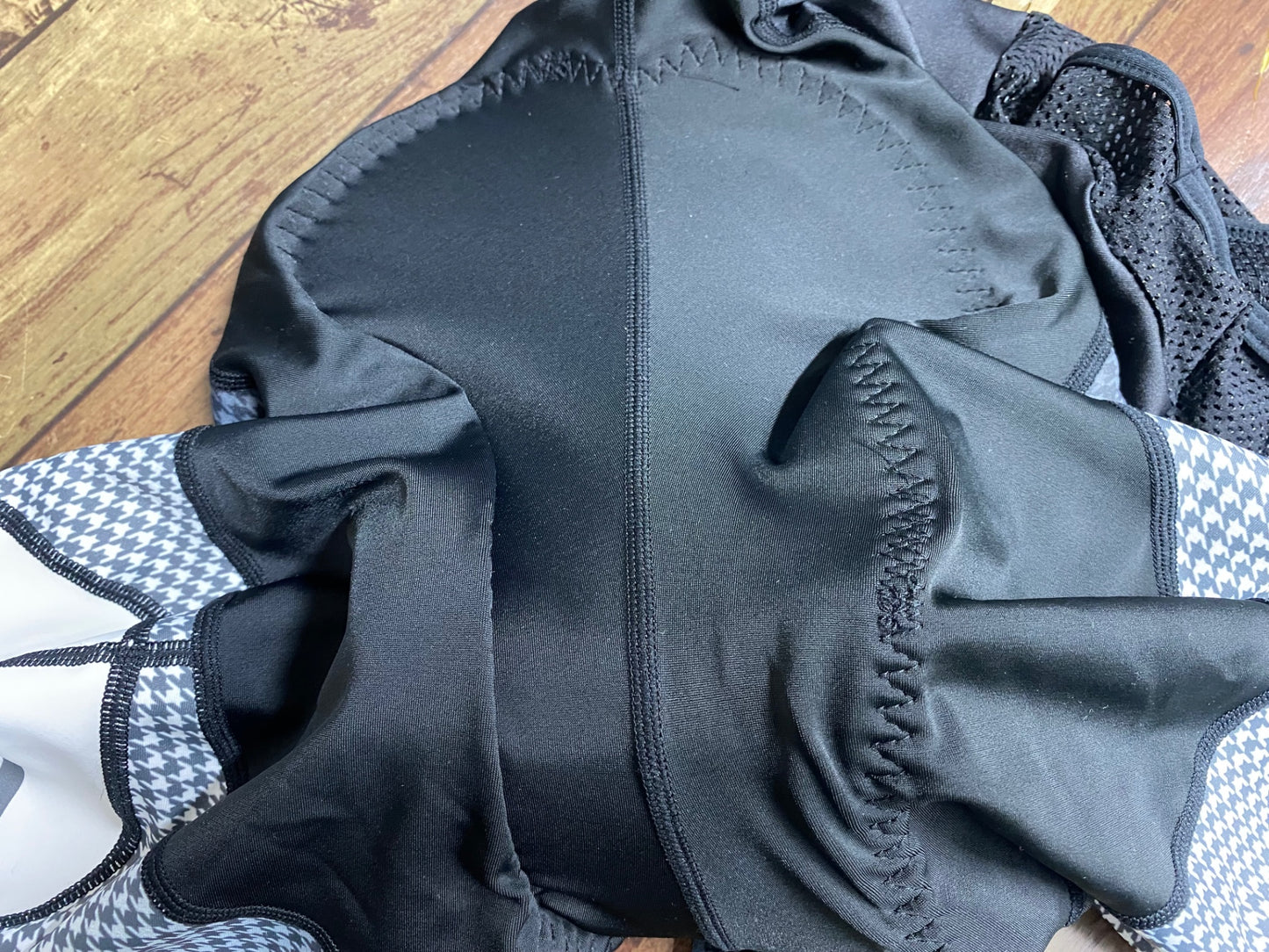 JD277 リオンドカペルミュール Lion de KAPELMUUR ビブショーツ 黒 白 千鳥 S