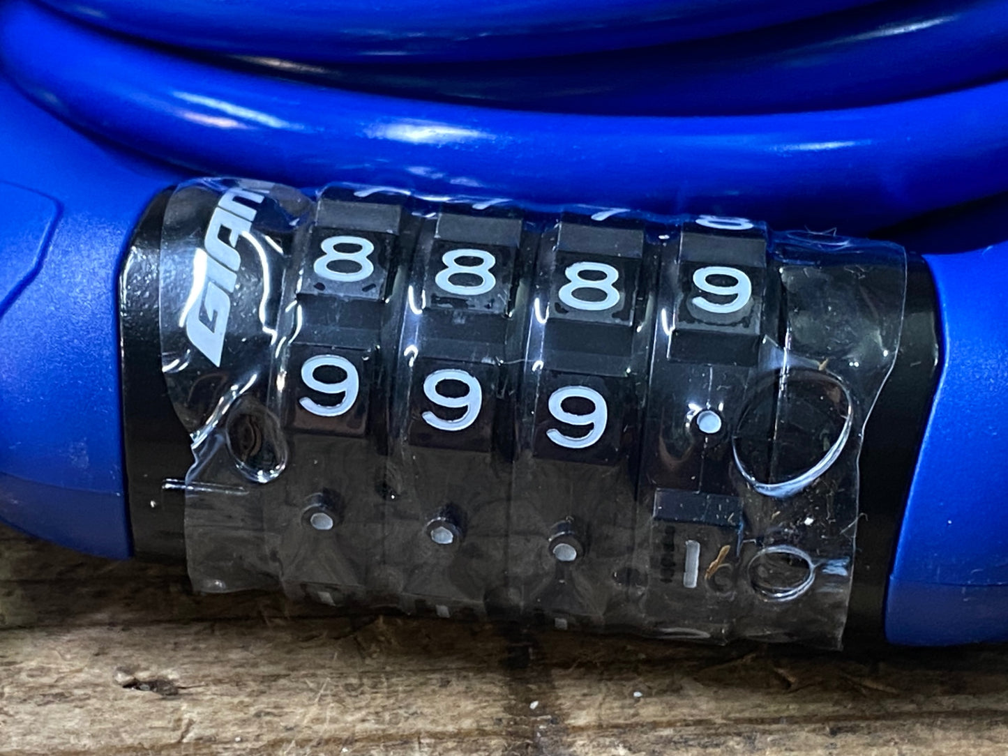 IV725 ジャイアント GIANT FLEX COMBO+ ケーブルロック