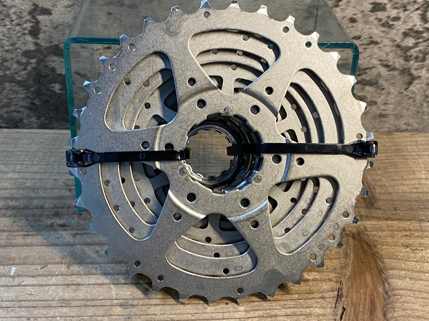 IJ568 シマノ SHIMANO CS-HG500-10 11-32T 10速 スプロケット