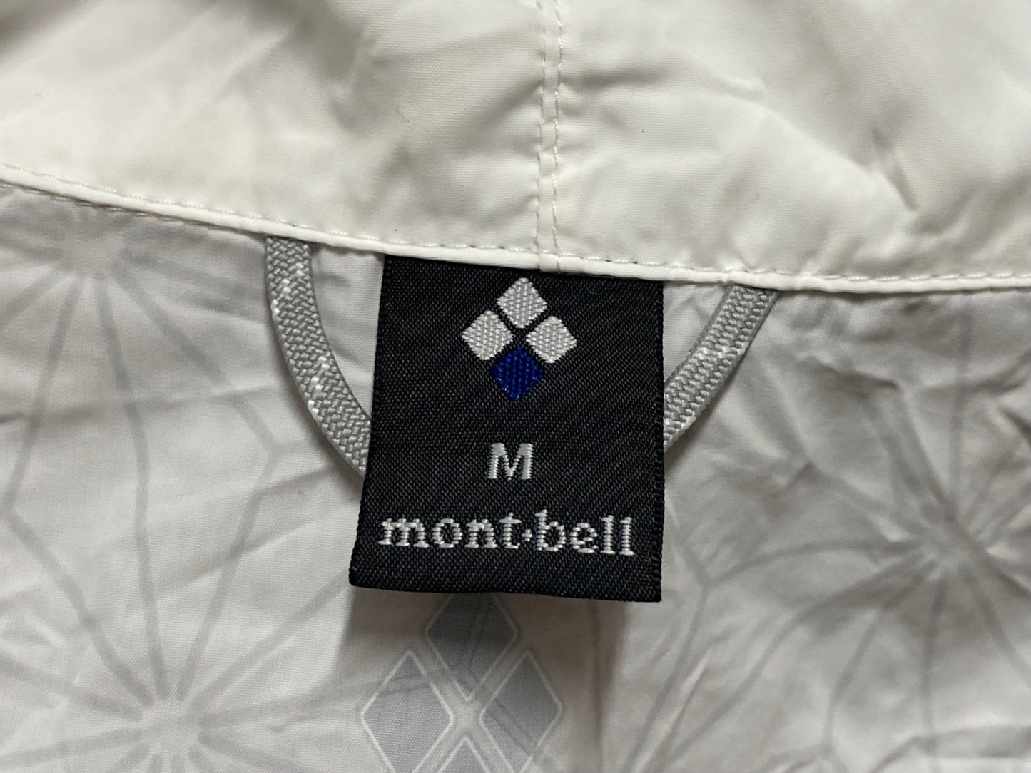 IT979 モンベル mont-bell リフレック ウインドバイカー 白 M
