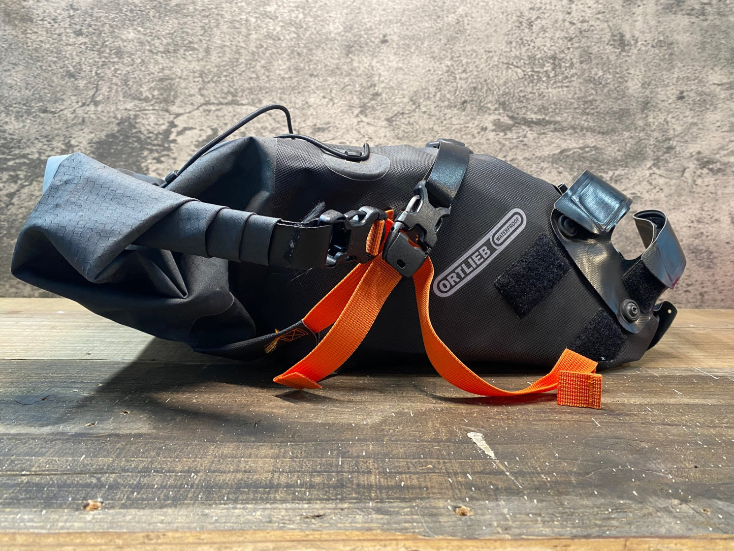 IB063 オルトリーブ ORTLIEB サドルバッグ WATERPROOF