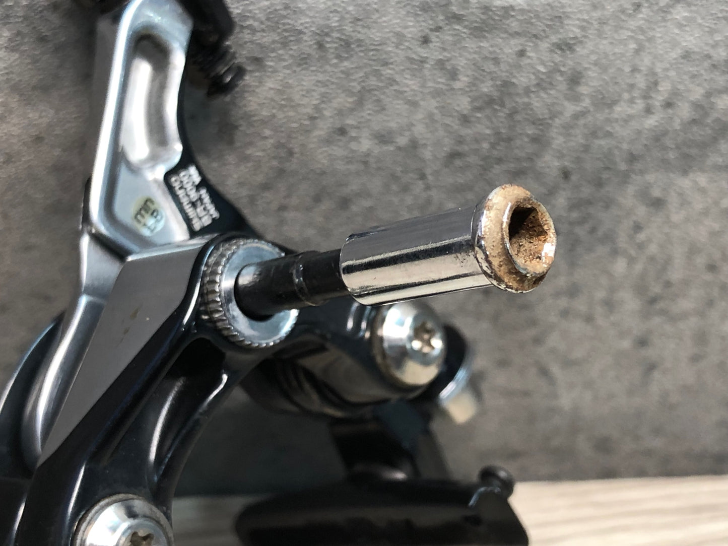 IU428 シマノ SHIMANO デュラエース DURA-ACE BR-9000 ブレーキキャリパー セット