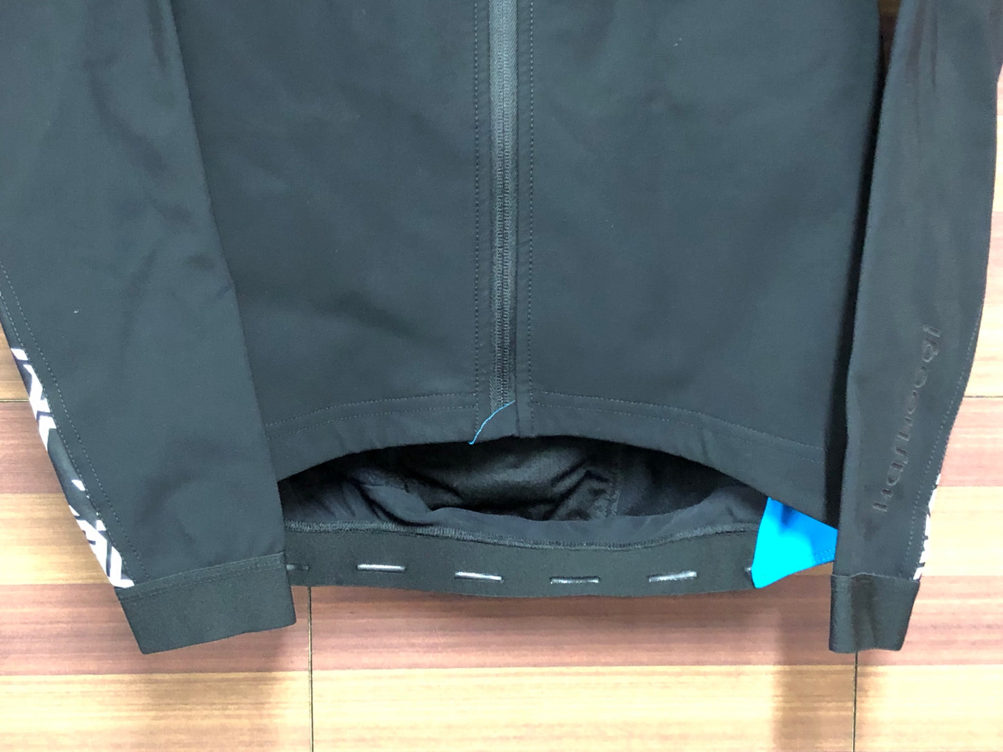 IN850 アソス ASSOS MelleGT 防風 裏起毛 サイクルジャケット S ブラック